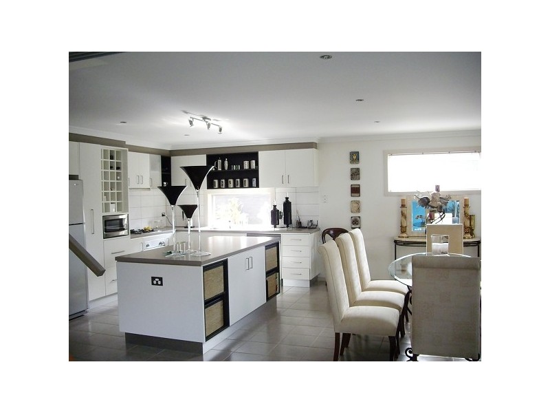 9 Harrington Avenue, Tarneit VIC 3029