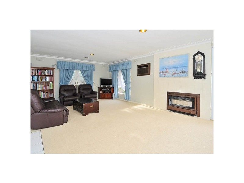 10 Nissen Court, Seaholme VIC 3018