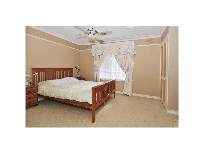 10 Nissen Court, Seaholme VIC 3018