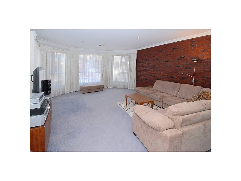 7 Sturrock Court, Altona Meadows VIC 3028