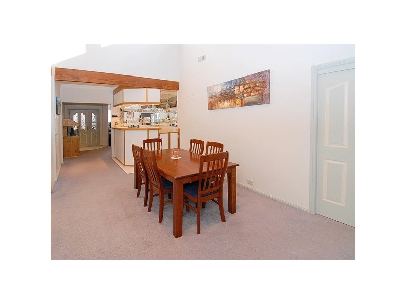 7 Sturrock Court, Altona Meadows VIC 3028