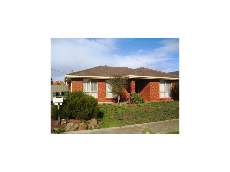 13 Trembath Court, Altona Meadows VIC 3028