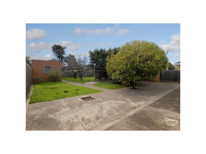 34 Marigold Ave, Altona North VIC 3025