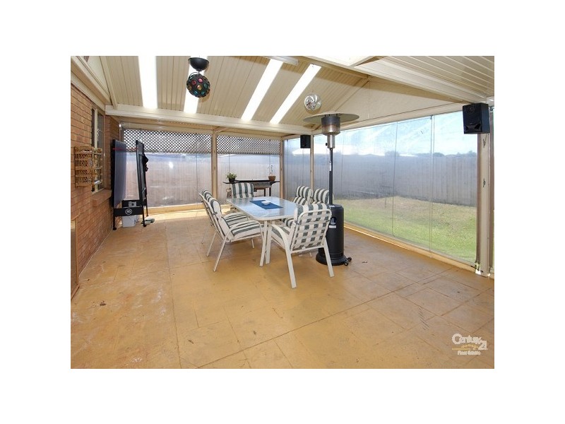 6 Lewin Court, Altona Meadows VIC 3028