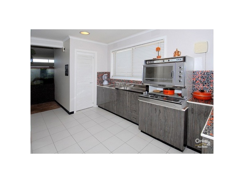 6-8 Jurga Court, Seaholme VIC 3018