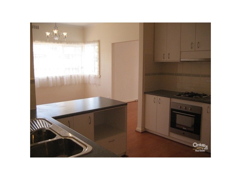 1/42 Galvin Street, Altona VIC 3018