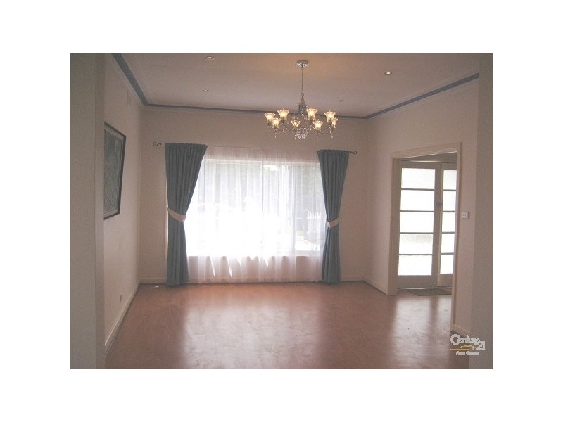 1/42 Galvin Street, Altona VIC 3018