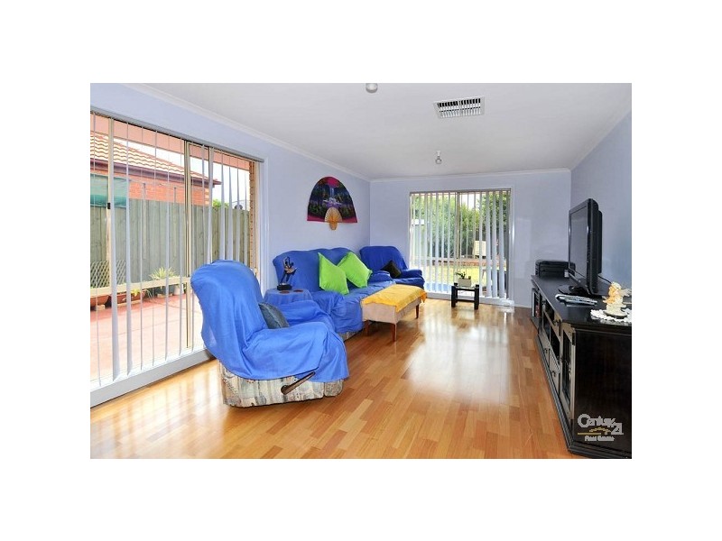 18 Lush Court, Altona Meadows VIC 3028