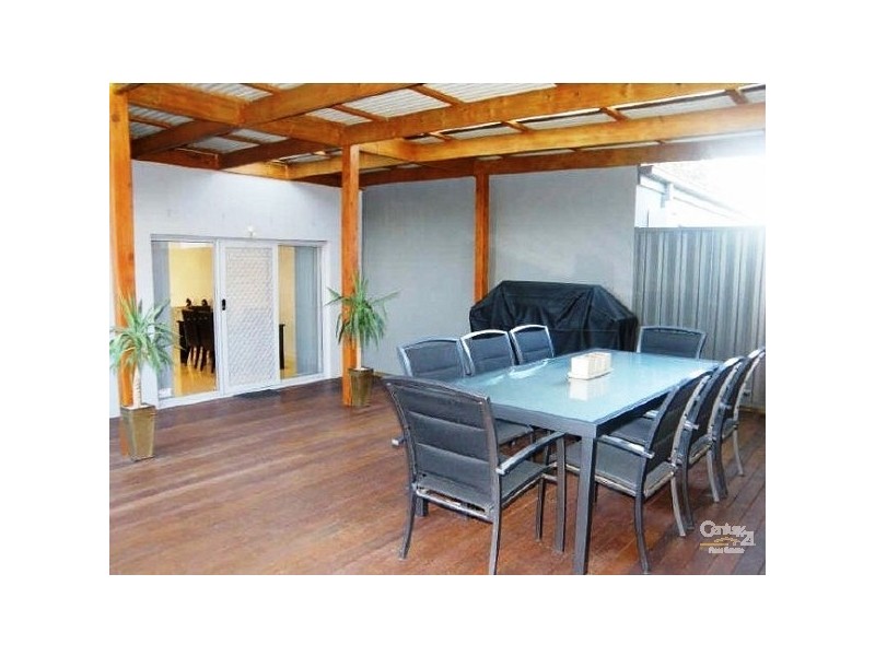 11 Parkes Way, Burnside Heights VIC 3023