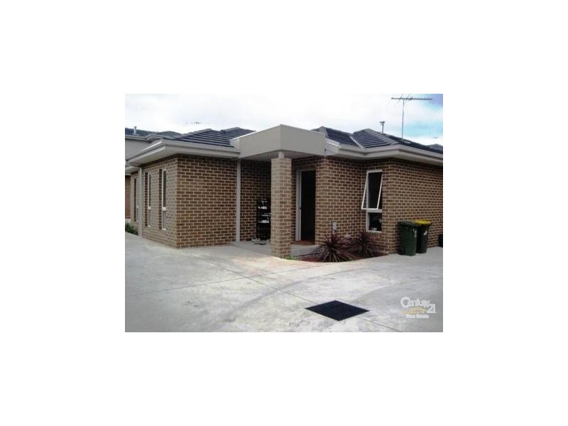 2/33 Grandview Street, Glenroy VIC 3046