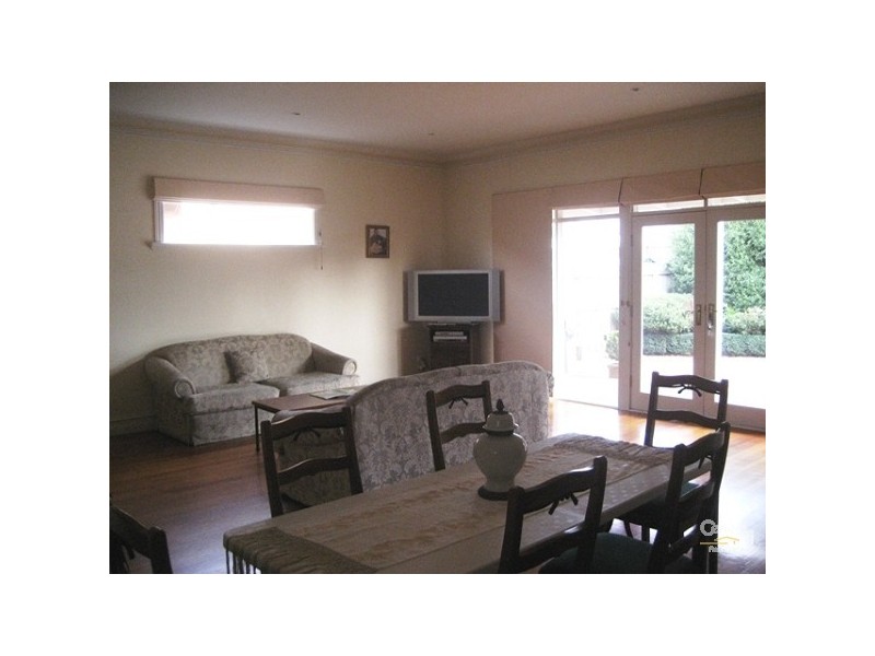 12 Woods Street, Newport VIC 3015