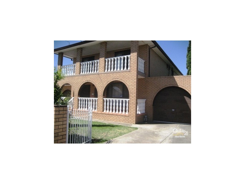 13 Derham Street, Spotswood VIC 3015