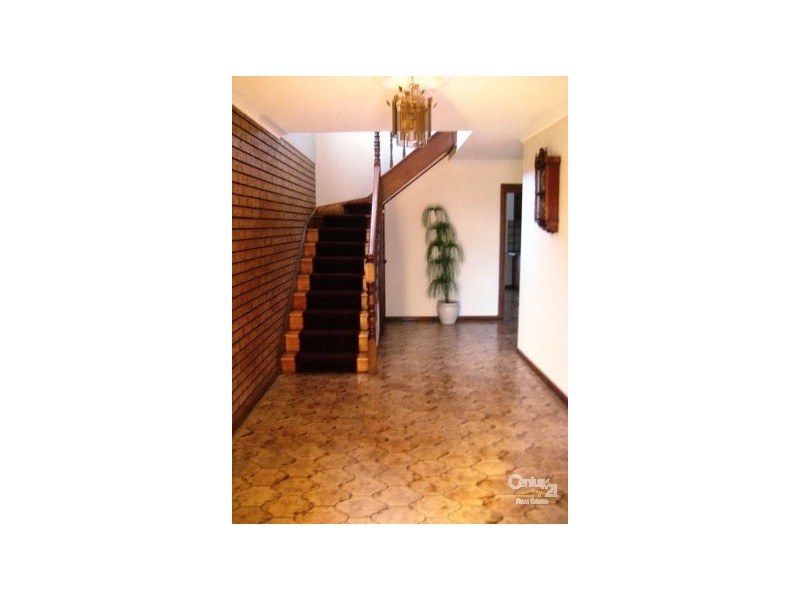 13 Derham Street, Spotswood VIC 3015