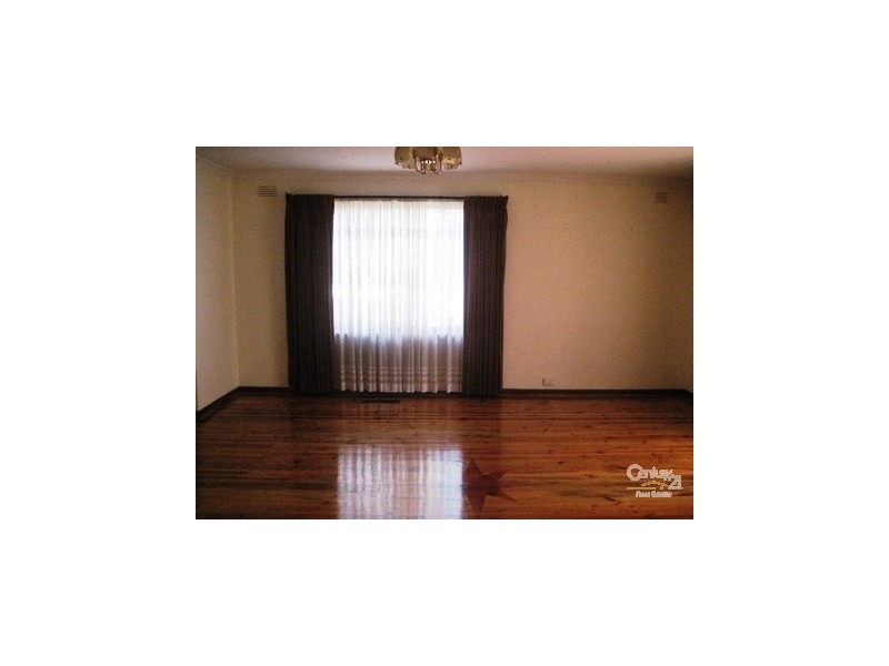 13 Derham Street, Spotswood VIC 3015