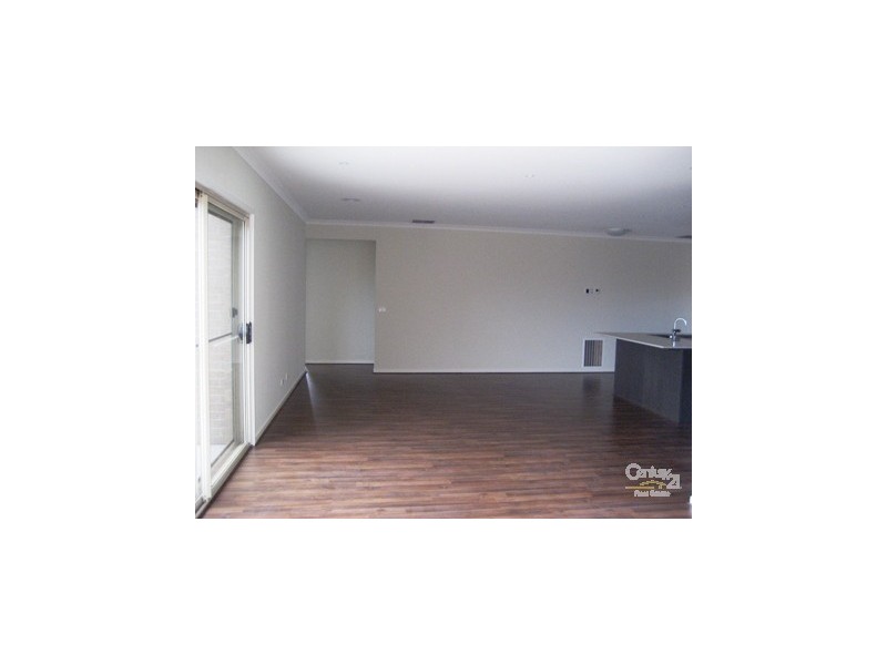 65 Fairbridge Road, Point Cook VIC 3030