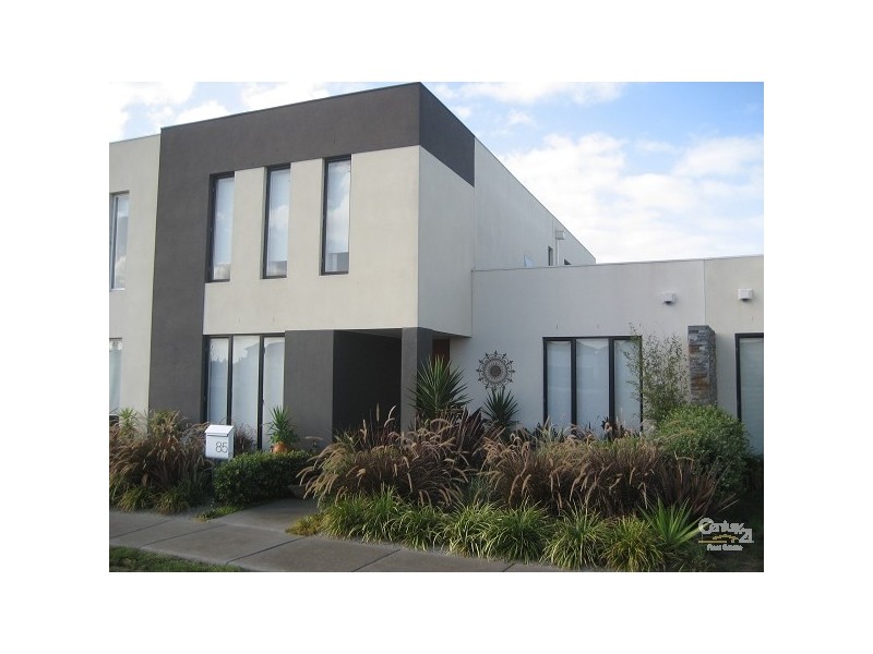 85 Signature Blv, Sanctuary Lakes VIC 3030