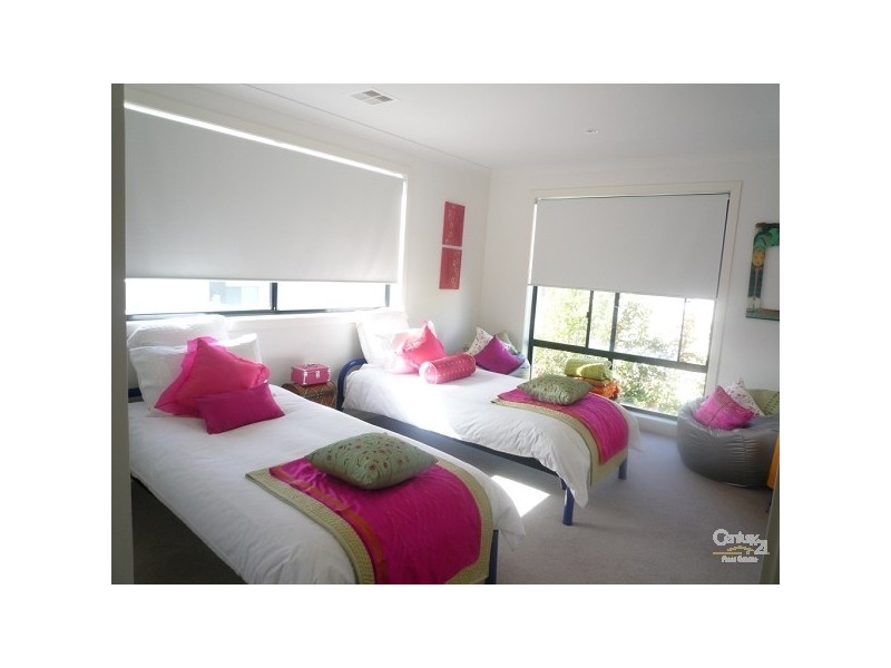 85 Signature Blv, Sanctuary Lakes VIC 3030