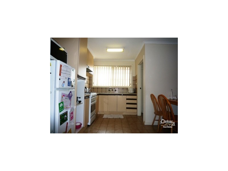 3/7 Berkeley Cres, Altona North VIC 3025