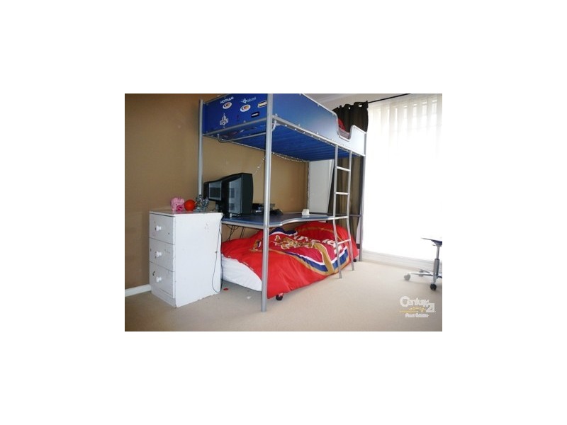 3/7 Berkeley Cres, Altona North VIC 3025