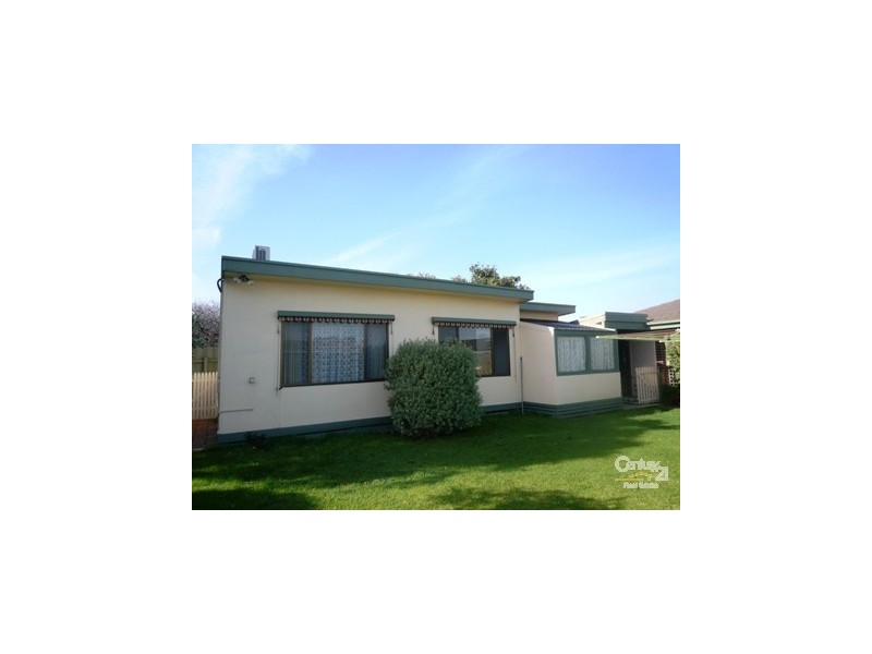 12A Hyett Crt, Sunshine West VIC 3020