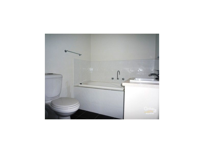 2/7 Bridlepath Drive, Truganina VIC 3029