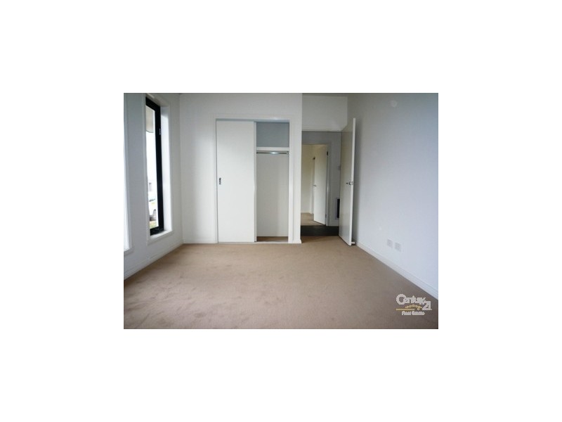 2/7 Bridlepath Drive, Truganina VIC 3029