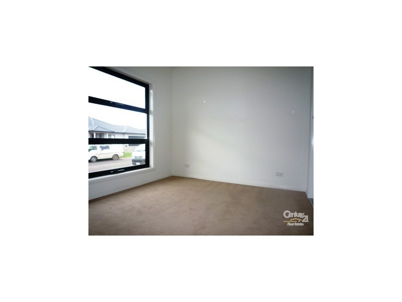 2/7 Bridlepath Drive, Truganina VIC 3029