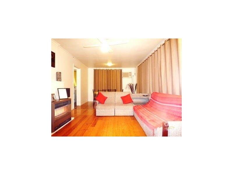 14 McNamara Road, Laverton VIC 3028