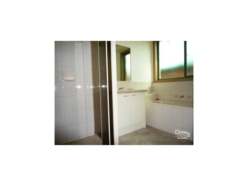 1B Warren Court, Altona Meadows VIC 3028