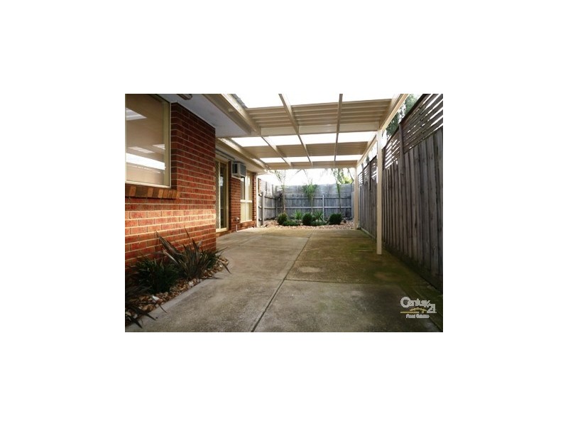 2/96 Merton Street, Altona Meadows VIC 3028