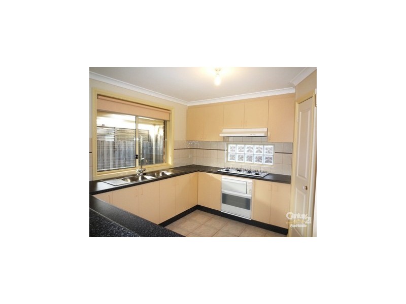 2/96 Merton Street, Altona Meadows VIC 3028