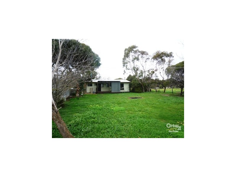 40 Winstainley Road, Avalon VIC 3212