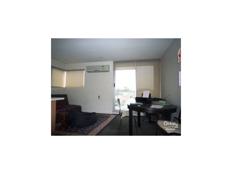 307/250 Barkly Street, Footscray VIC 3011