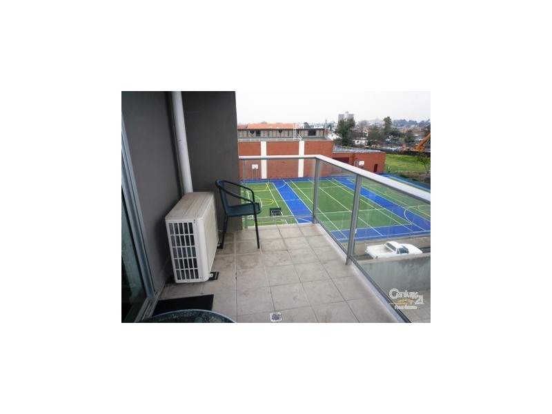 307/250 Barkly Street, Footscray VIC 3011