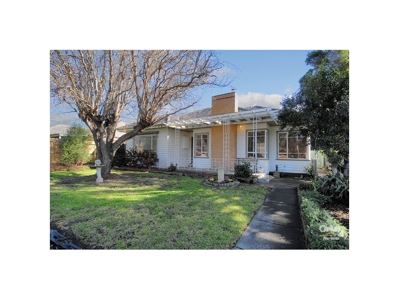 27 Delmont Avenue, Altona VIC 3018