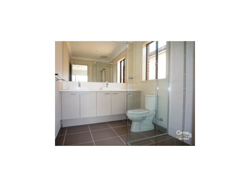 24 Brockwell Cres, Wyndham Vale VIC 3024