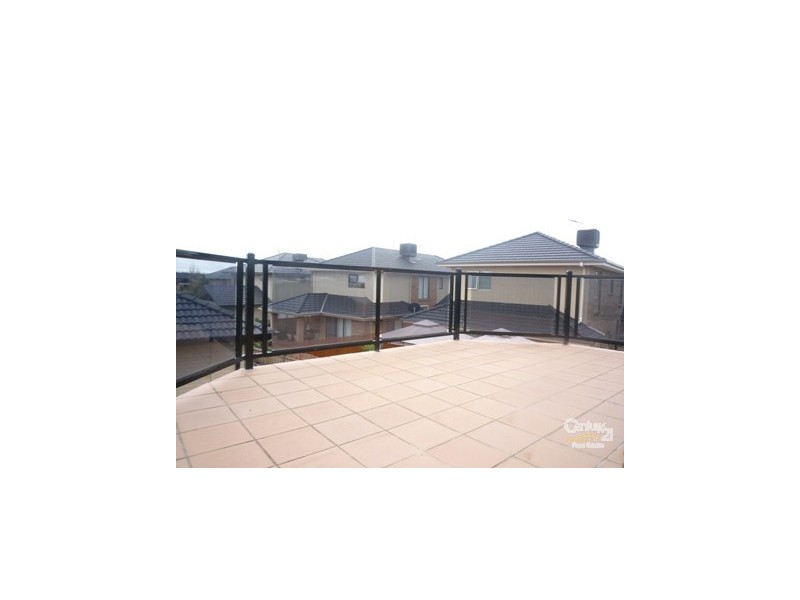 12 Horizon Point, Sanctuary Lakes VIC 3030