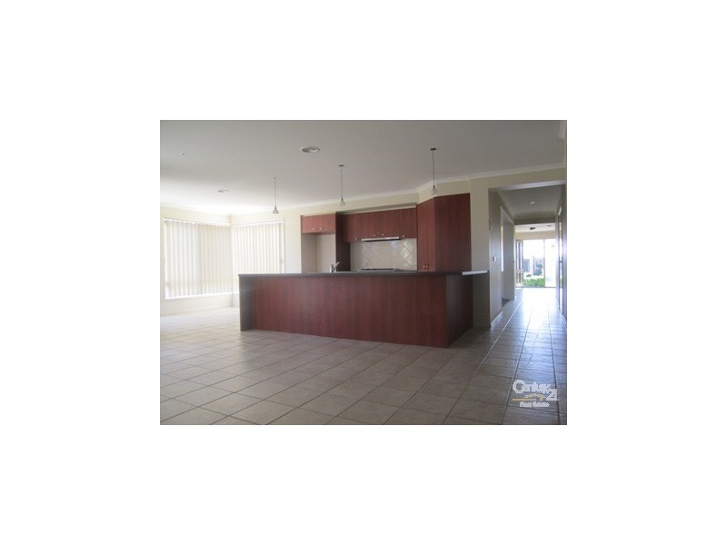 203 Thames Road, Tarneit VIC 3029