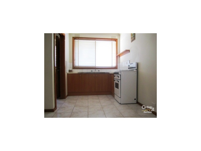 1/36 Bent Street, Altona VIC 3018