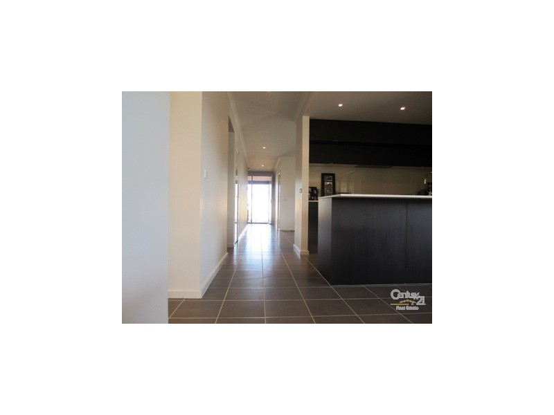 3 Mowbray Drive, Point Cook VIC 3030