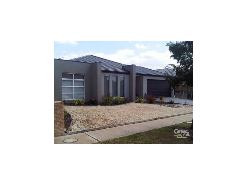 5 Snowbush Terrace, Point Cook VIC 3030