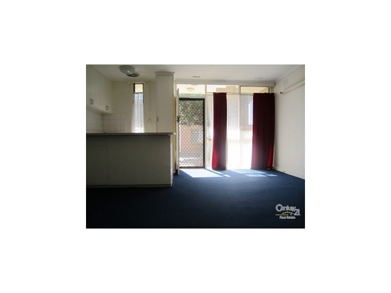 4/262 Civic Parade, Altona VIC 3018