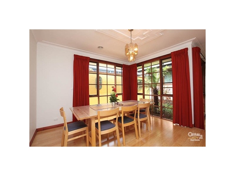 45 Romawi Street, Altona VIC 3018