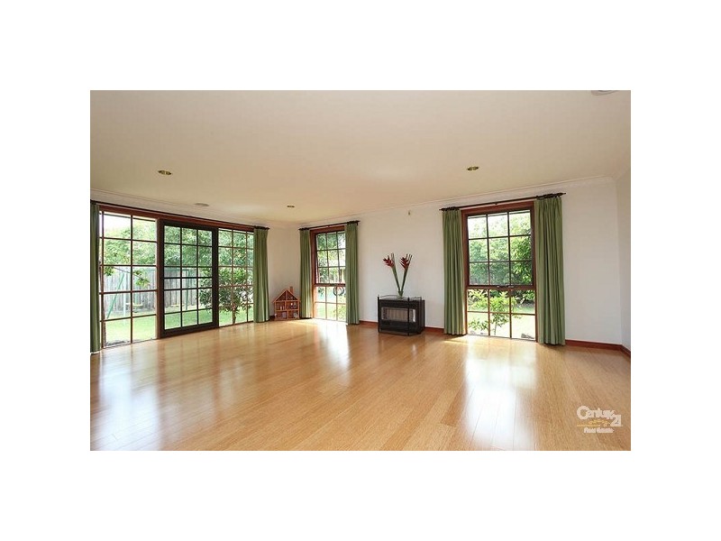 45 Romawi Street, Altona VIC 3018