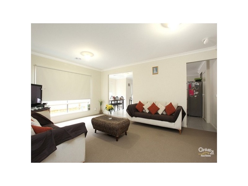 33 Butterfly Boulevard, Tarneit VIC 3029
