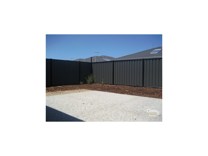 32 Ton Bridge Circle, Derrimut VIC 3030