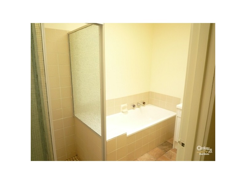 3/42 Epsom Street, Laverton VIC 3028