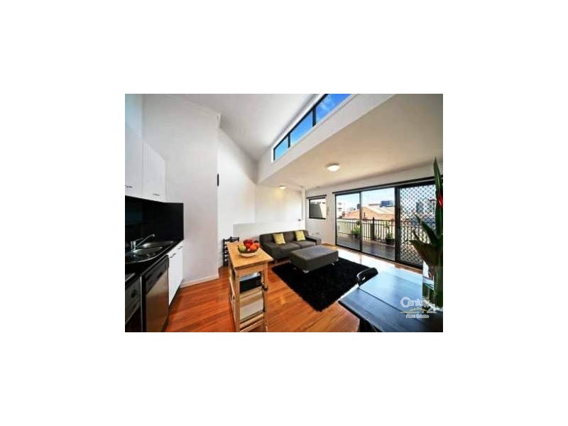 1/18 Ireland Street, West Melbourne VIC 3003