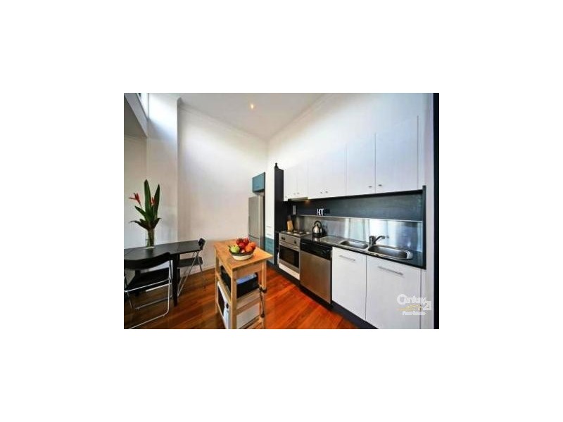 1/18 Ireland Street, West Melbourne VIC 3003