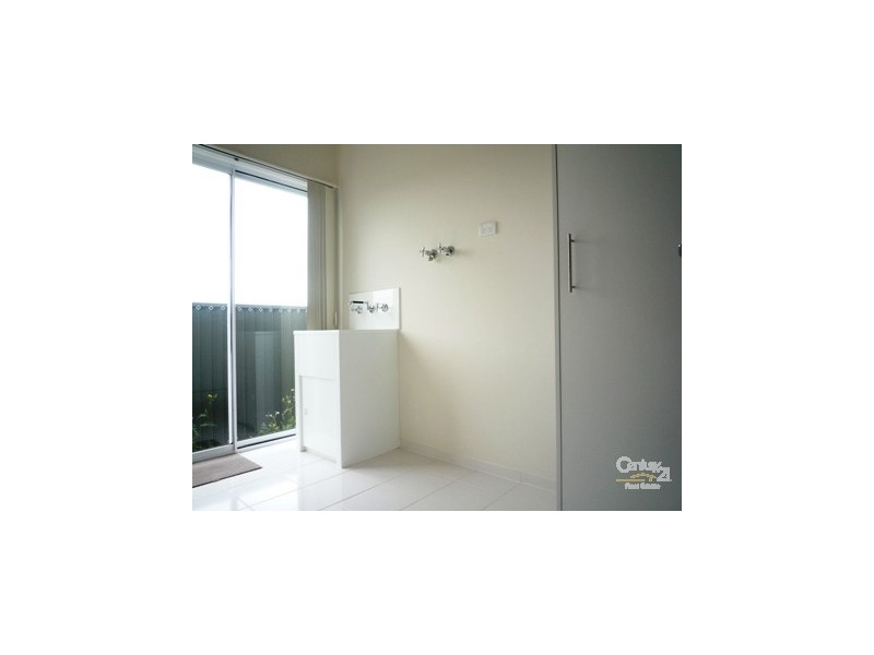 2 Carisbook Circuit, Tarneit VIC 3029